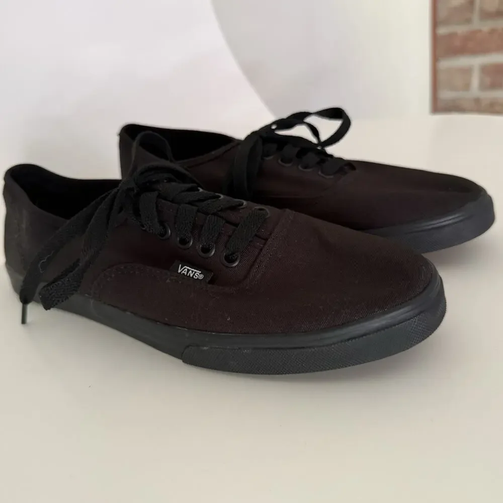Vans Men's Black Canvas Low Top Lace-Up Sneakers Rubber Sole US 7.5